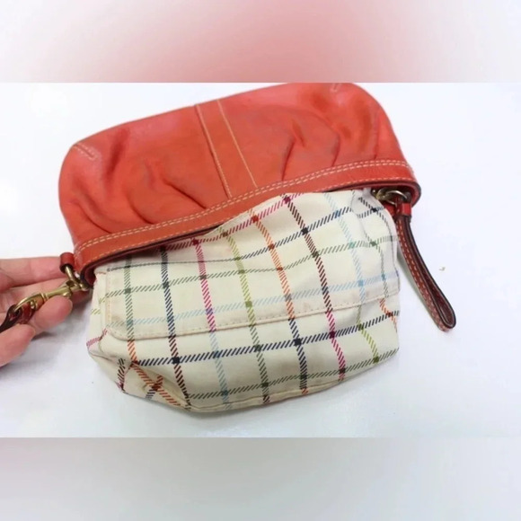 Coach Wrislet - Picture 5 of 11